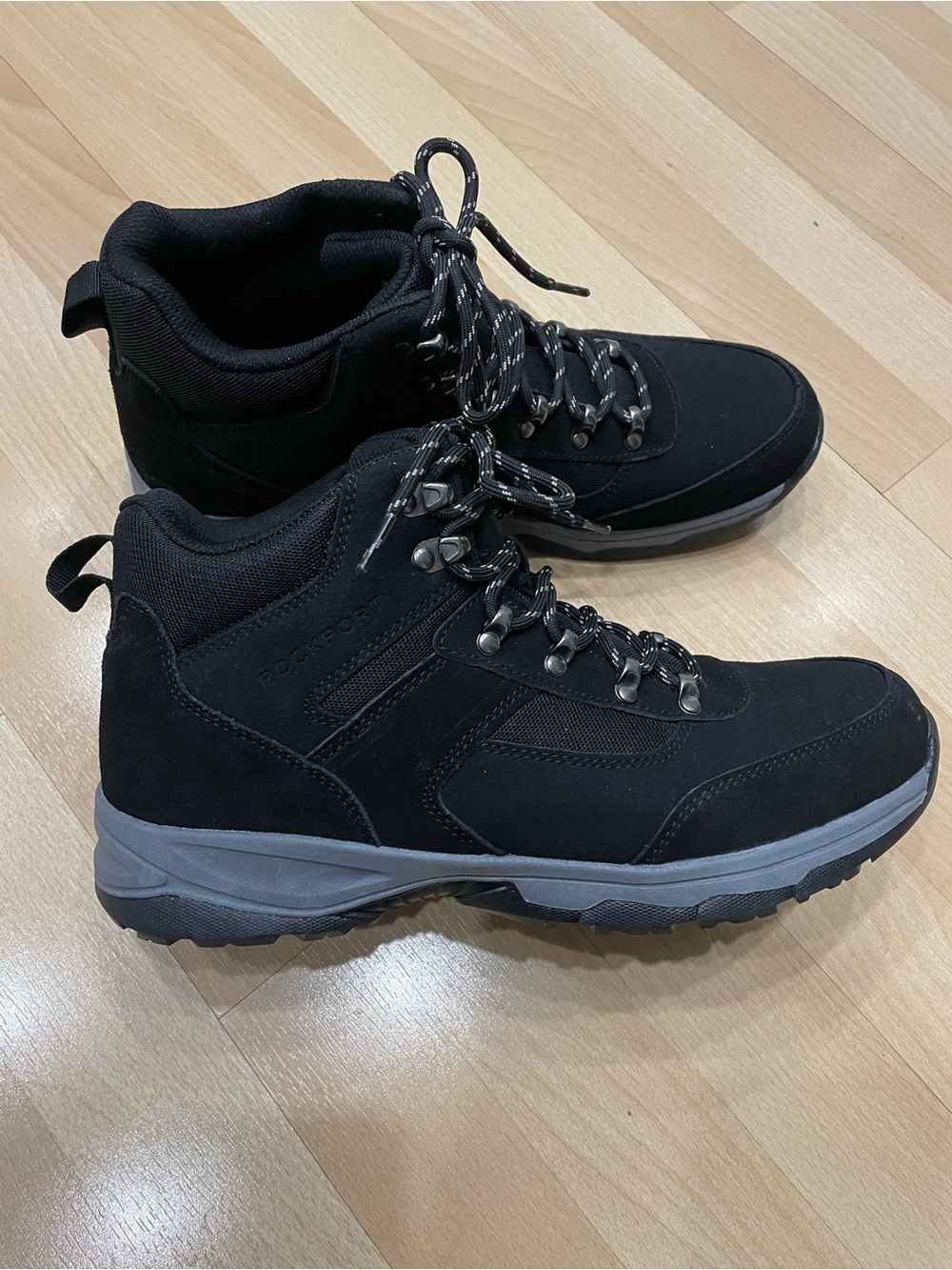 Men’s Rockport Dickinson Suede Leather Hiking Boots - C18554 - Black/Gray